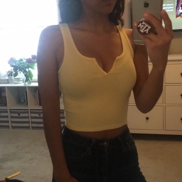 Tilly's Tops - yellow crop tank top